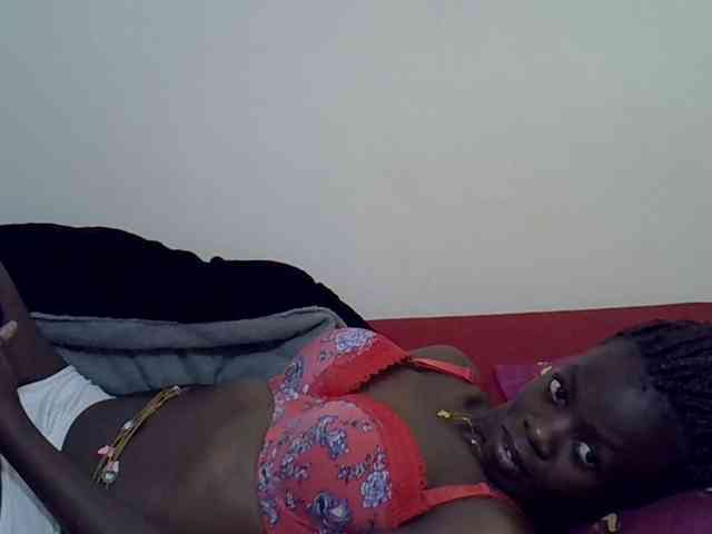 Ebonytrendy webcam