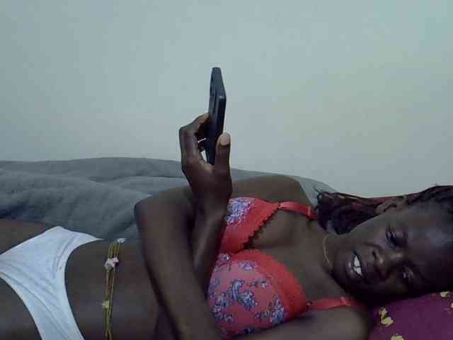 Ebonytrendy webcam