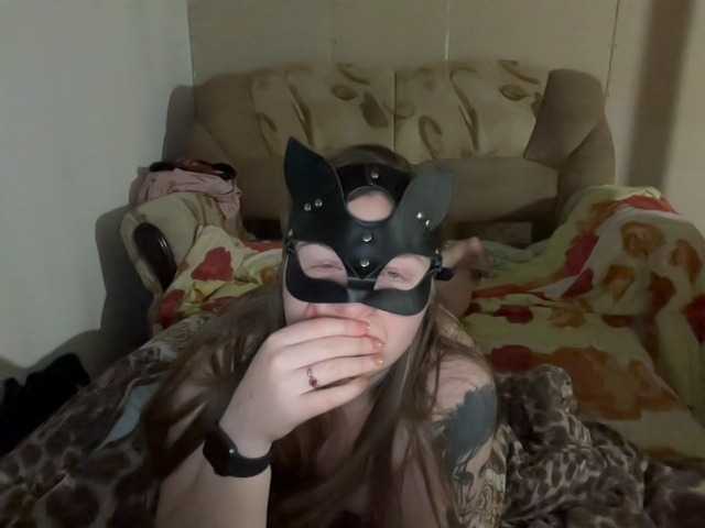 Kuzzia23- – webcam model profile photo