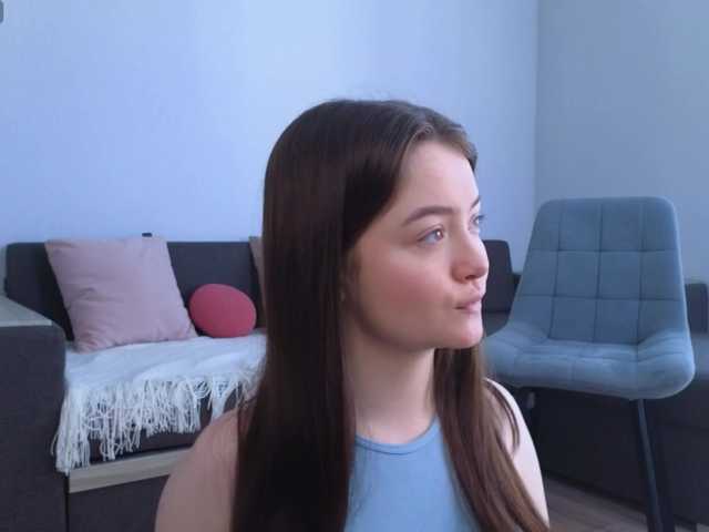 MillaKowal's BongaCams show and profile