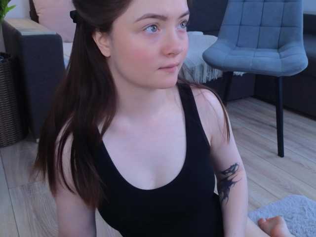 MillaKowal's BongaCams show and profile