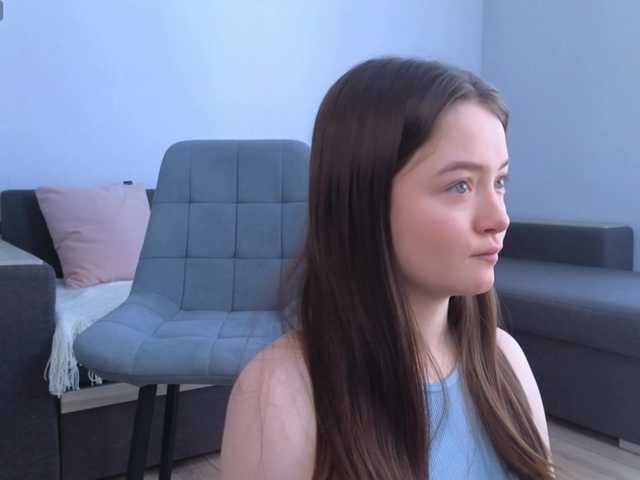 MillaKowal's BongaCams show and profile