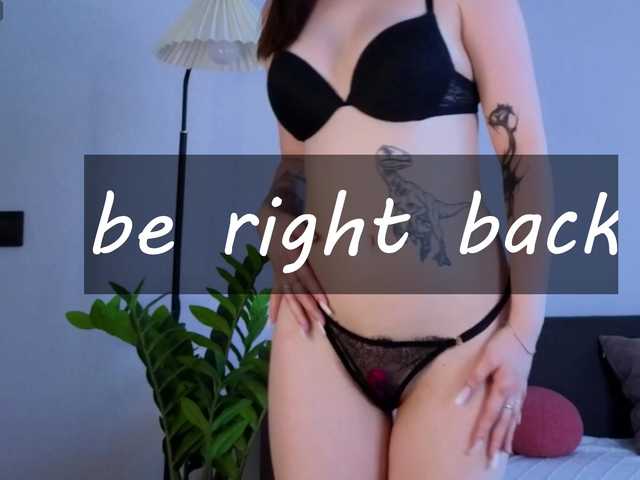 MillaKowal — Play with my pussy^^