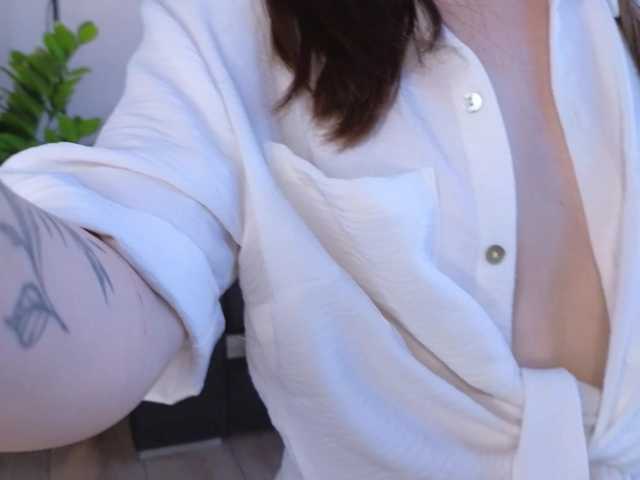 MillaKowal's BongaCams show and profile