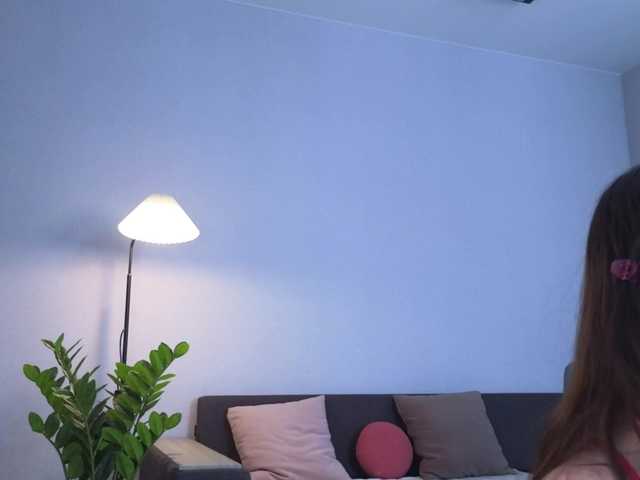 MillaKowal's BongaCams show and profile