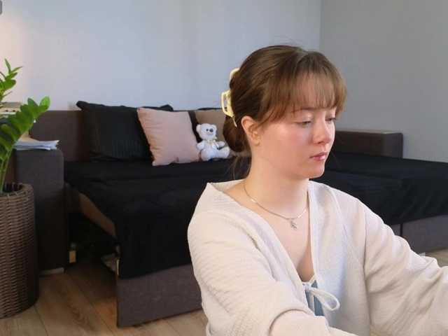 MillaKowal's BongaCams show and profile