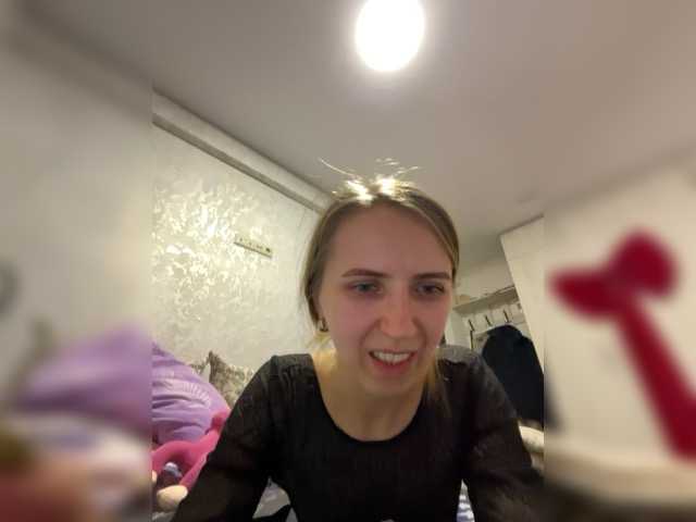 Stripgirll – webcam model profile photo