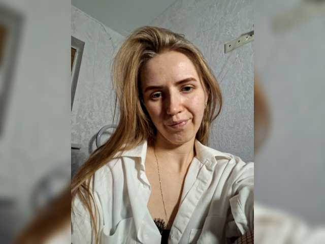 Stripgirll – webcam model profile photo