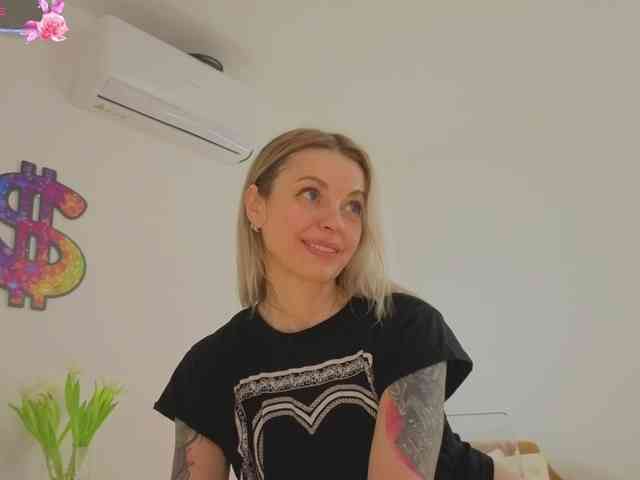 Sinfulsiren007 webcam