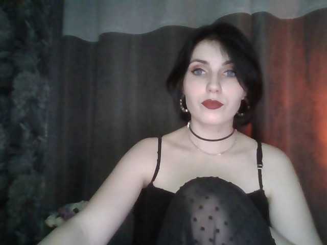 Profile and Statistics for LunaLace on BongaCams