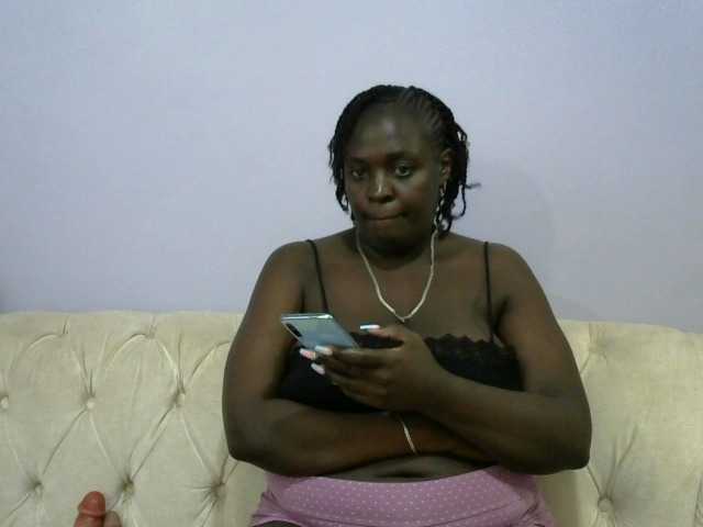 Prettycarl257-1 Live Cam on BongaCams