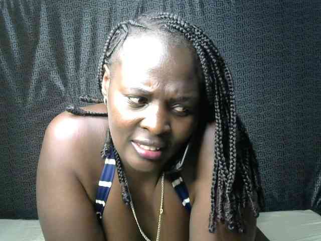 Prettycarl257-1 webcam