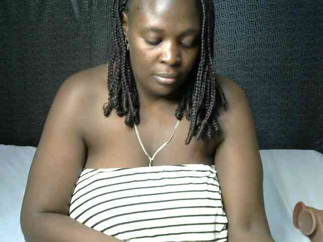 Prettycarl257-1 webcam