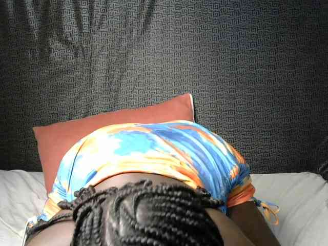 Prettycarl257-1 webcam