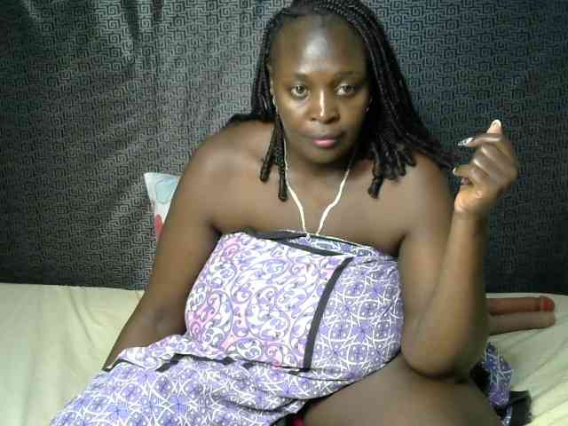 Prettycarl257-1 webcam