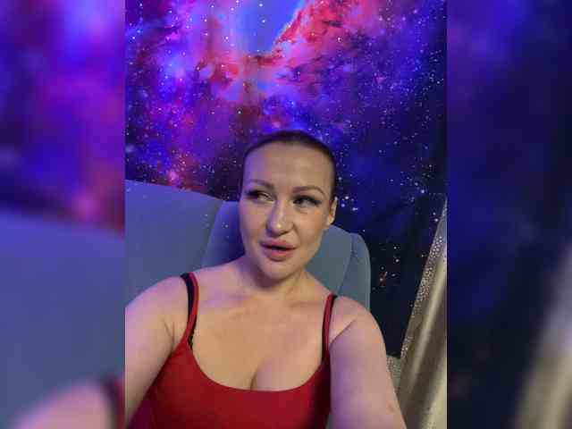 OlenkaCosmosFly webcam