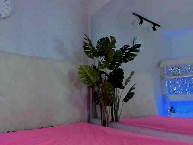 naugthy_couple_high webcam