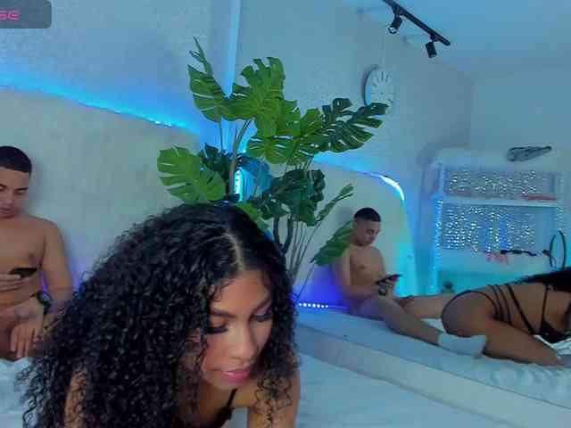 naugthy_couple_high webcam