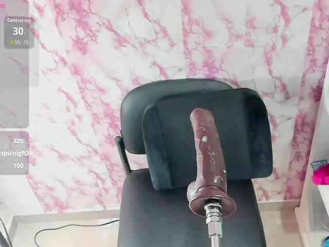 sweetyblowjob webcam