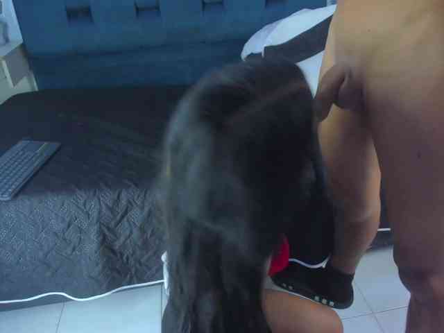 Sweet-Couple18 webcam