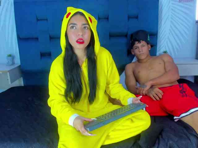 Sweet-Couple18 Sweet-Couple18