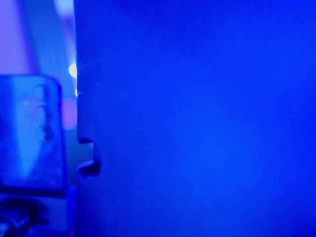 Nikiniki001's BongaCams show and profile