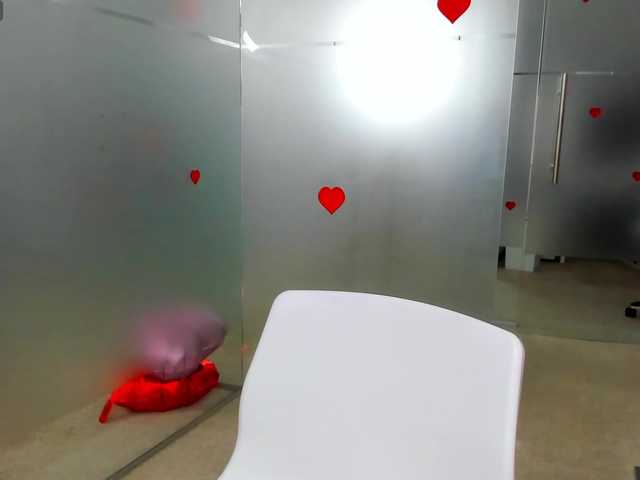 queenrafaelle's BongaCams show and profile