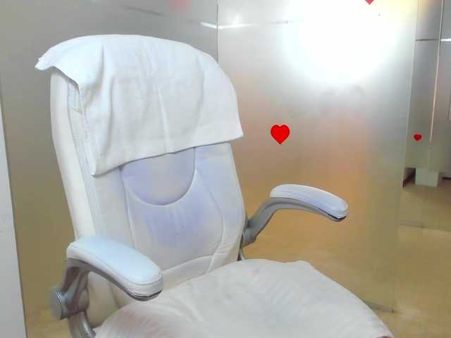 queenrafaelle's BongaCams show and profile