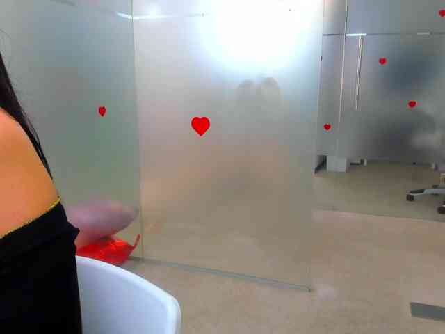 queenrafaelle Live Webcam on BongaCams