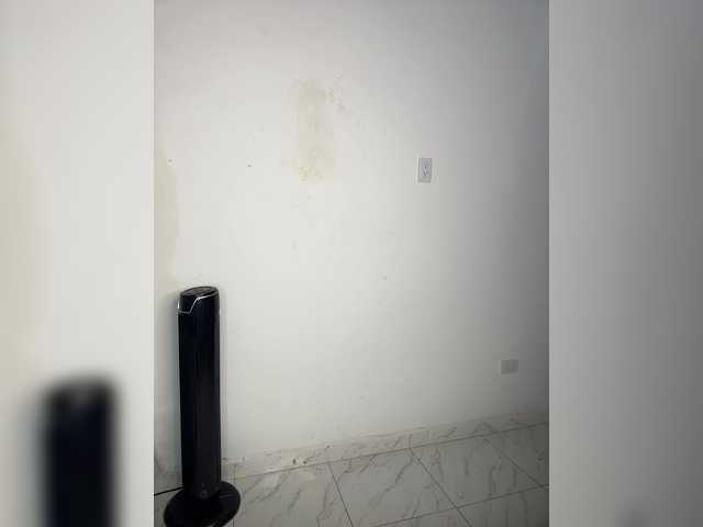 Profile and Statistics for caroebony on BongaCams