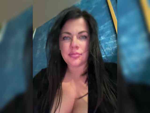 bluedarkness webcam
