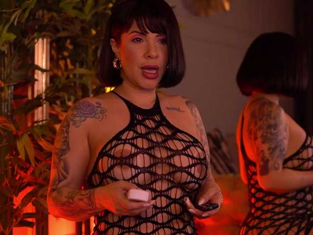 PerfectBootyXO's BongaCams show and profile