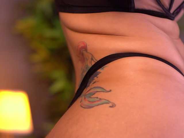 PerfectBootyXO's BongaCams show and profile