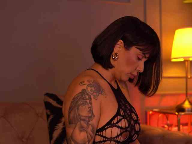 PerfectBootyXO webcam