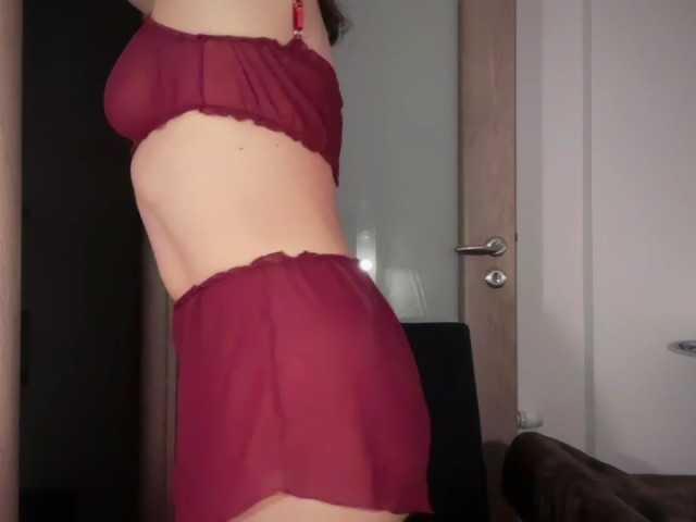 RachellHot's BongaCams show and profile