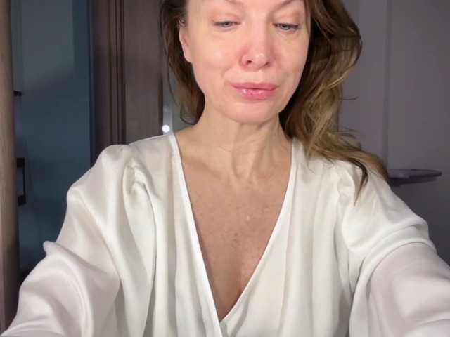 RachellHot's BongaCams show and profile