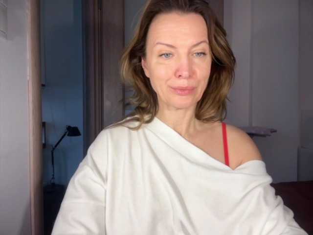 RachellHot's BongaCams show and profile