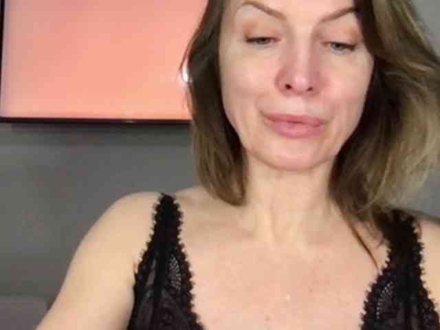 RachellHot Live Webcam on BongaCams