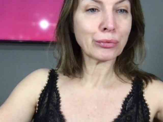 RachellHot Live Webcam on BongaCams