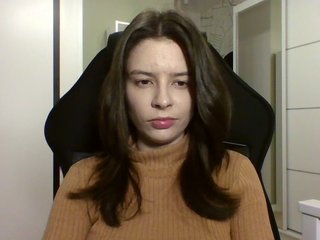 LariceHoney Porn Show