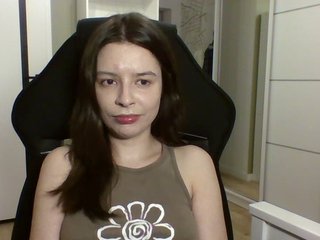 LariceHoney Porn Show