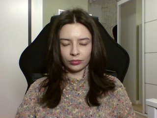 LariceHoney Porn Show