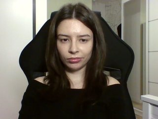 LariceHoney Porn Show