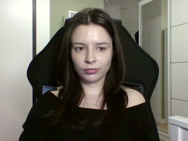 LariceHoney webcam bongacams model stream image