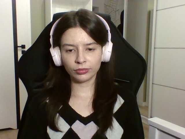 LariceHoney webcam bongacams model stream image