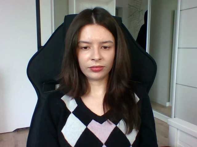 LariceHoney's BongaCams show and profile