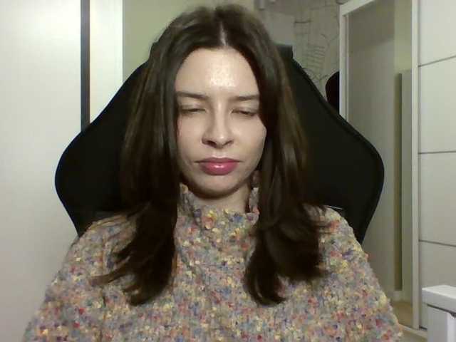 LariceHoney's BongaCams show and profile