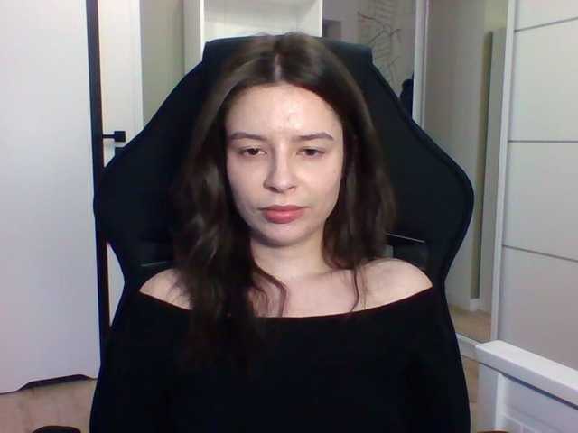 LariceHoney live cam profile