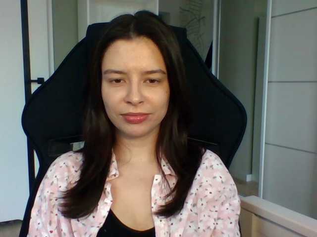 LariceHoney live cam profile