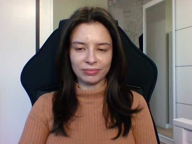 LariceHoney webcam bongacams model stream image